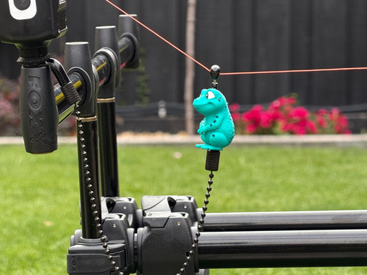 Hanger Frog